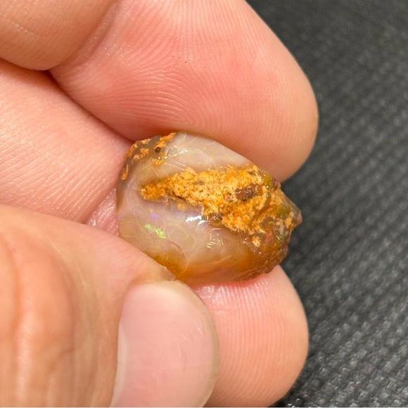 Larva Mexican Fire Opal Specimen Collectible With A Serene Under Scope Pattern - Picture 13 of 16